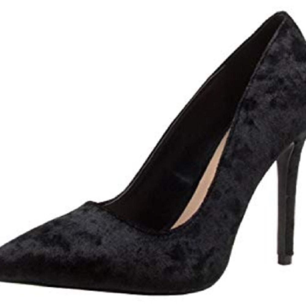 Black Crushed Velvet Pumps - Picture 5 of 6